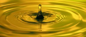 Dầu gốc khoáng và dầu gốc tổng hợp